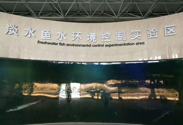 y4.jpg 空氣源熱水系統(tǒng)